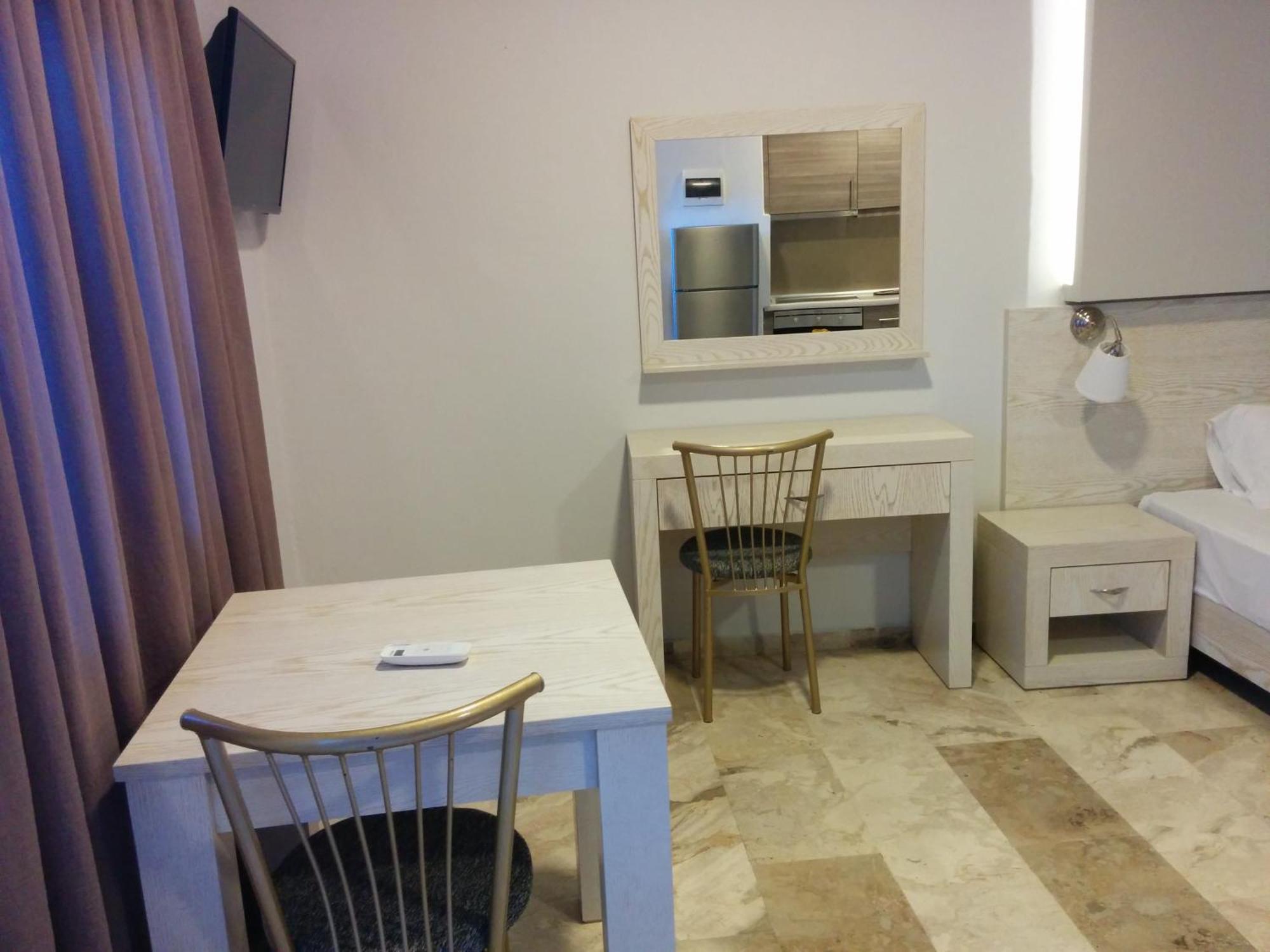 Attalos Apartments Αγία Πελαγία  Δωμάτιο φωτογραφία